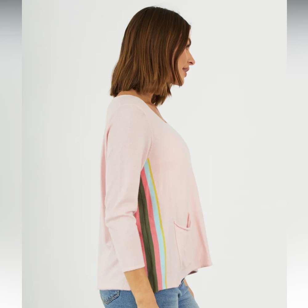 Like new petal pink Zaket & Plover Side Stripe crewneck sweater size medium